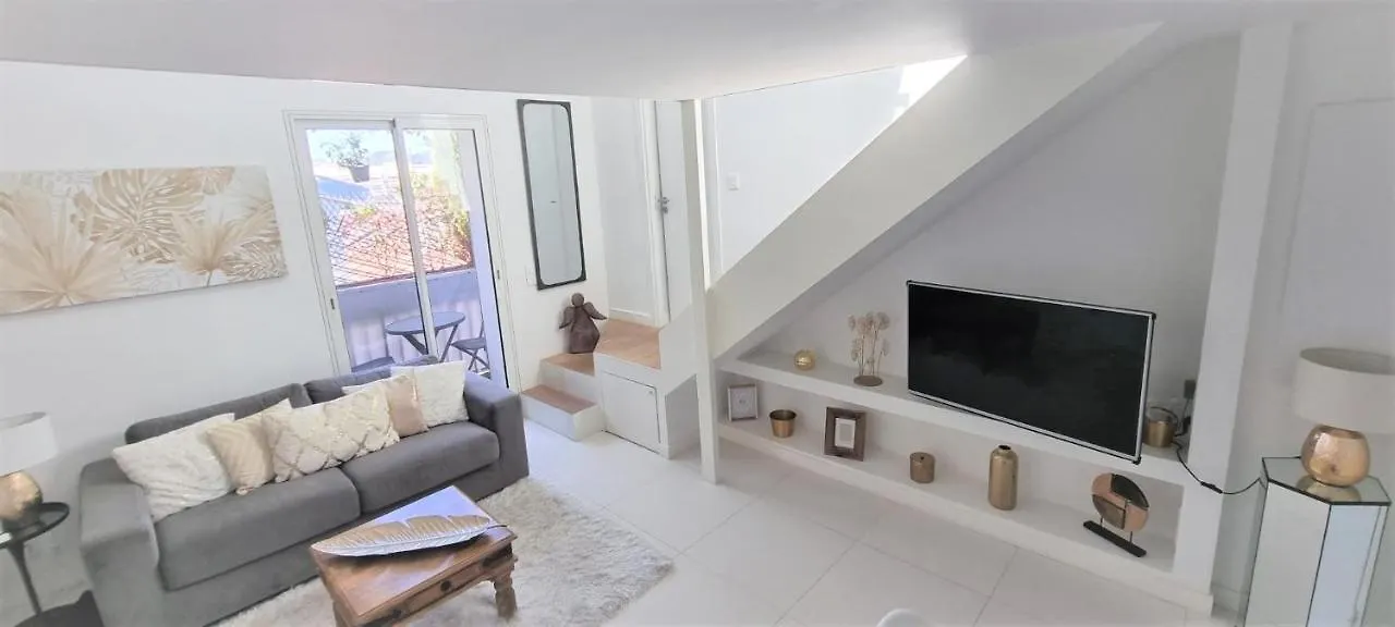 Apartment R.D.V. Duplex Nice Center Frankreich